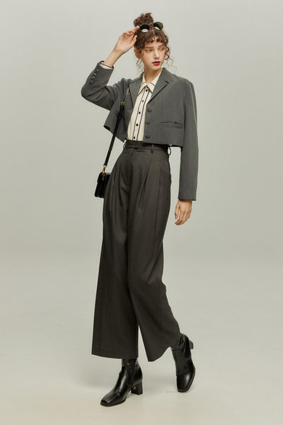 《Facial pack with cucumbers》High waisted flare pants