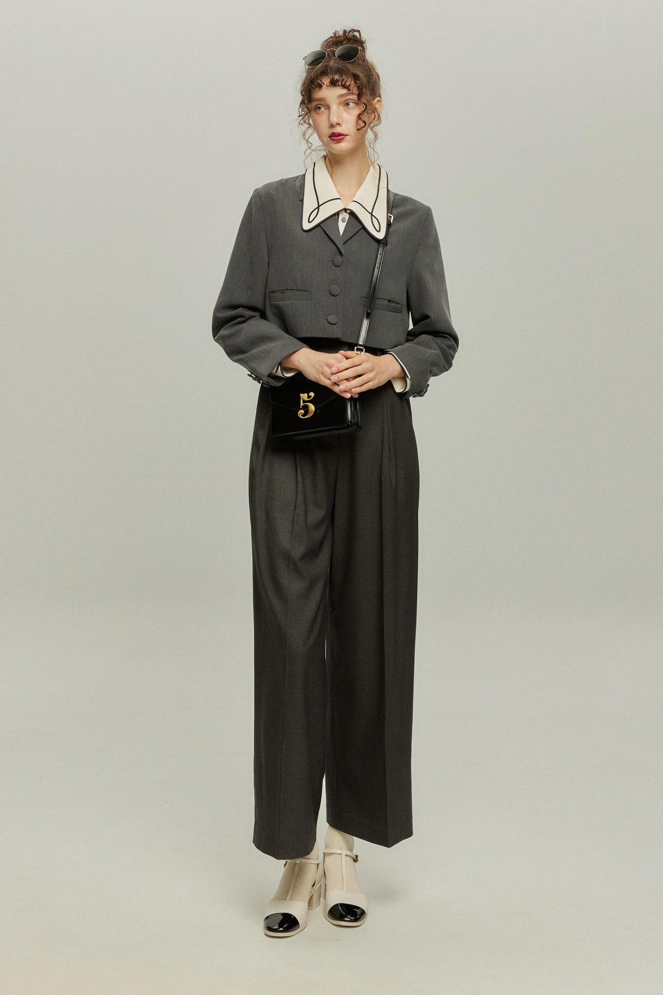 《Facial pack with cucumbers》High waisted flare pants