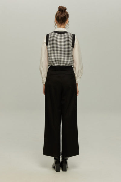 《Facial pack with cucumbers》High waisted flare pants