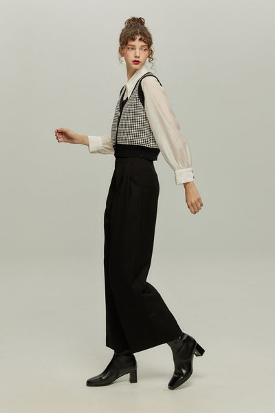 《Facial pack with cucumbers》High waisted flare pants