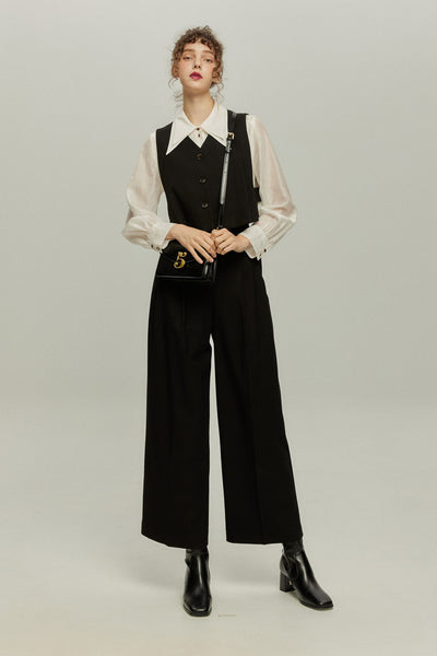 《Facial pack with cucumbers》High waisted flare pants