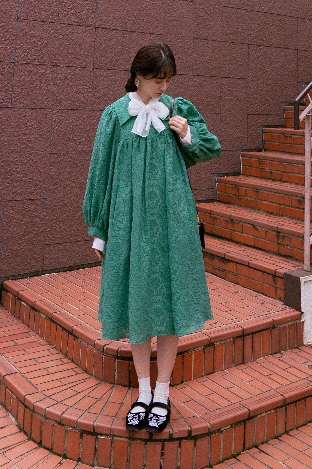 《冷めたフライドポテトが好き》バルーンスリーブドレスコート-Green