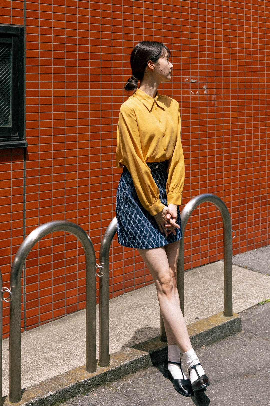 《ナプキンの正しい折り方》格子柄デニムスカート-Navy