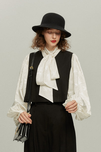 《ソファーにワックスする日》バルーンスリーブリボンタイトップス-White