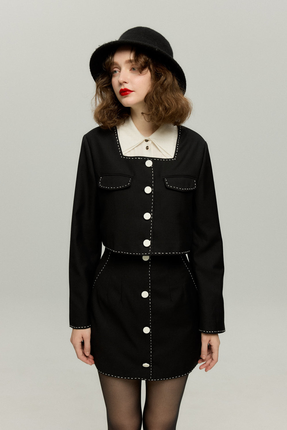 tnewties【パズルのラストピース】　Sサイズ　セットアップ パズルのラストピース》クロップドチェックブラウス-Dark Navy – Tnewties