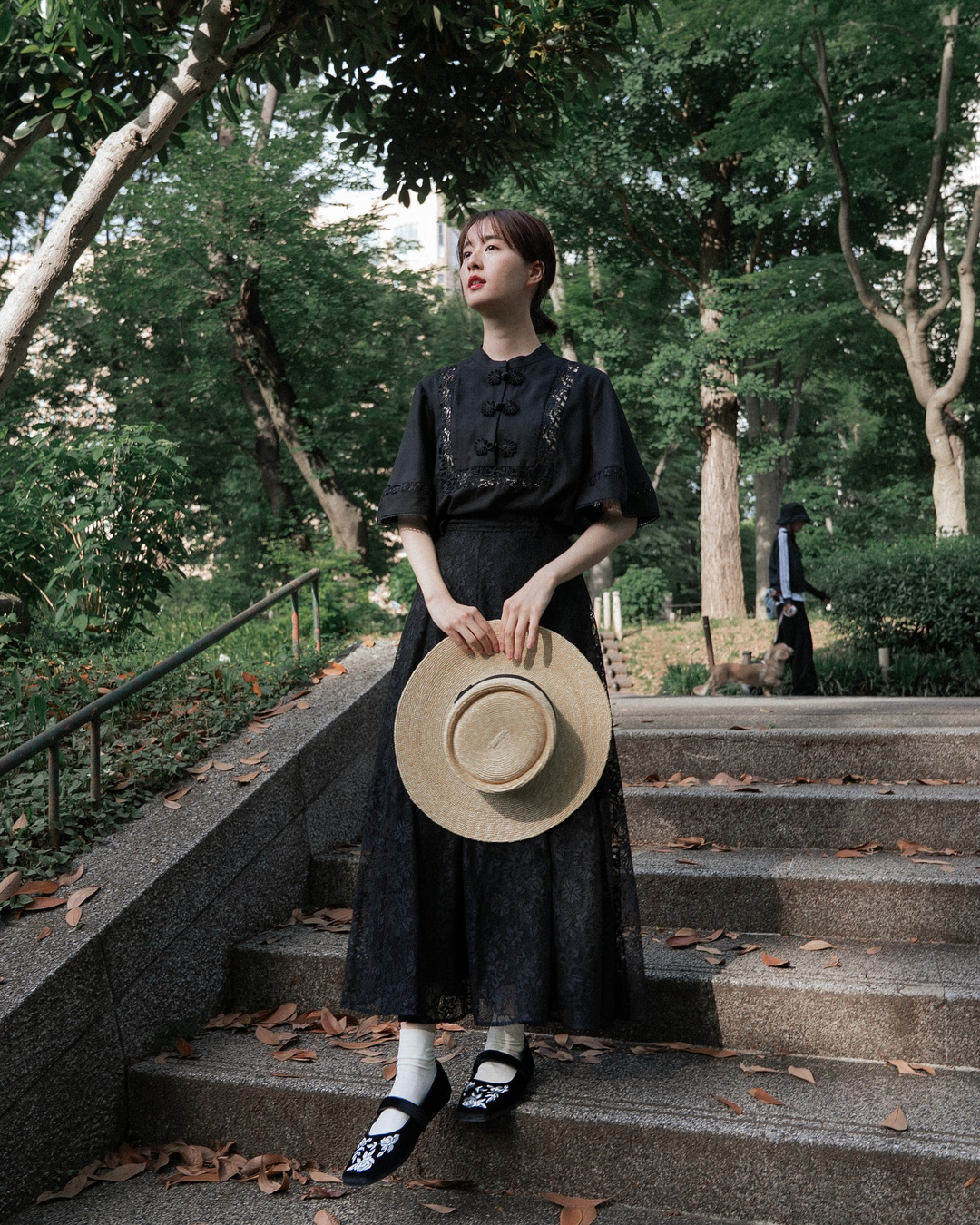 《100年も前からある》ハイウエストフレアレーススカート-Navy