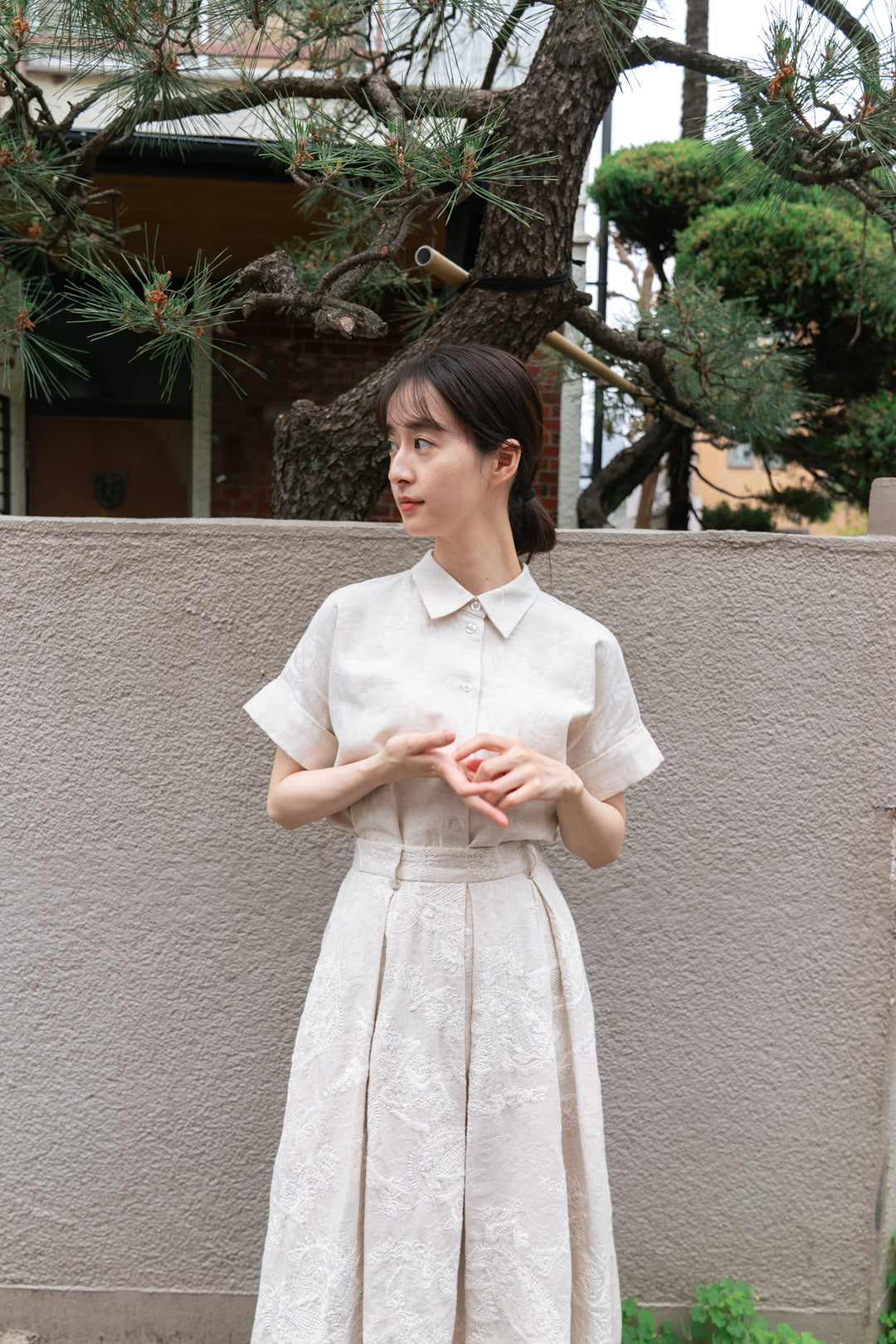 《藁の山にダイブ！》フロントタックハイウエストスカート-Ivory