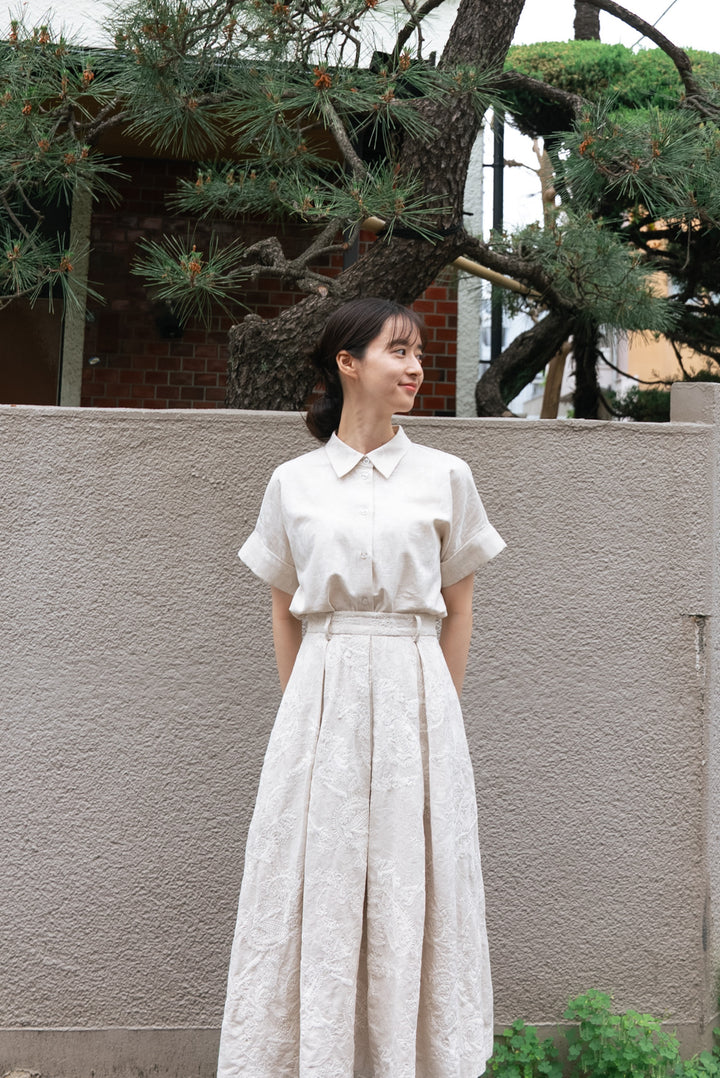 《藁の山にダイブ！》フロントタックハイウエストスカート-Ivory