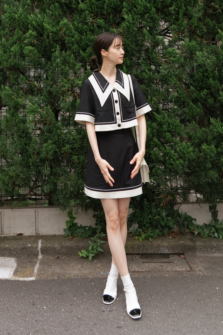 《窓のサイズを測ってみて》ラインステッチハイウエススカート-Black
