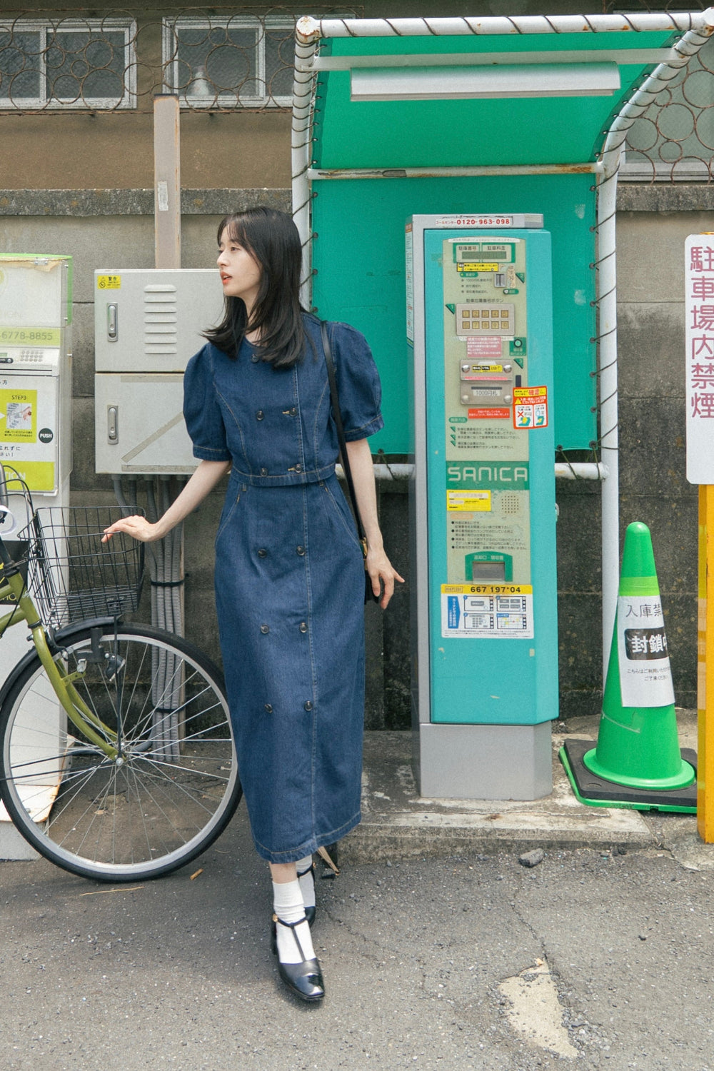 犬九匹まとめてお散歩中》ダブルブレストデニムトップス-Navy – Tnewties