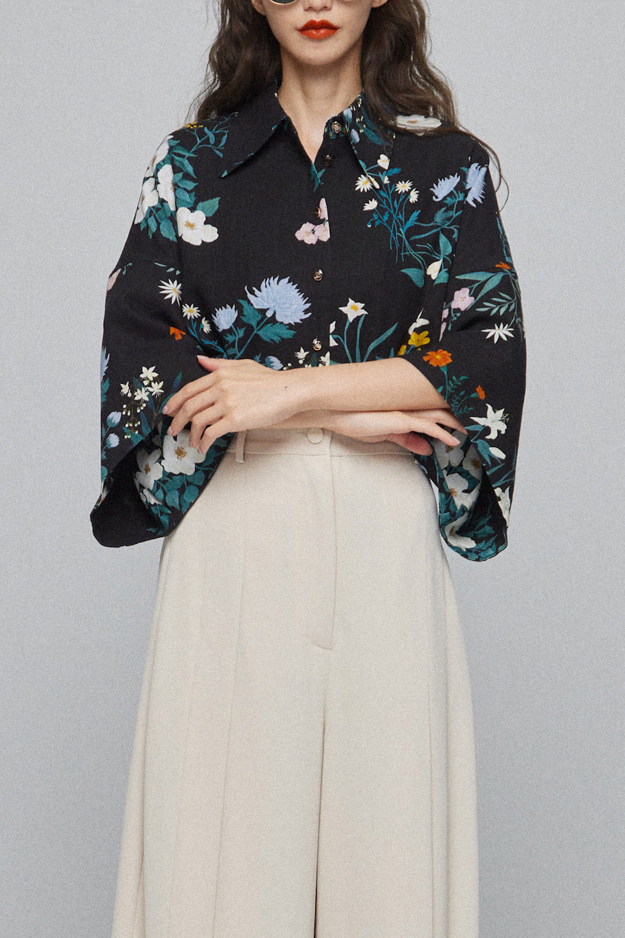 《I have to hang up now》Removable pleats jacket