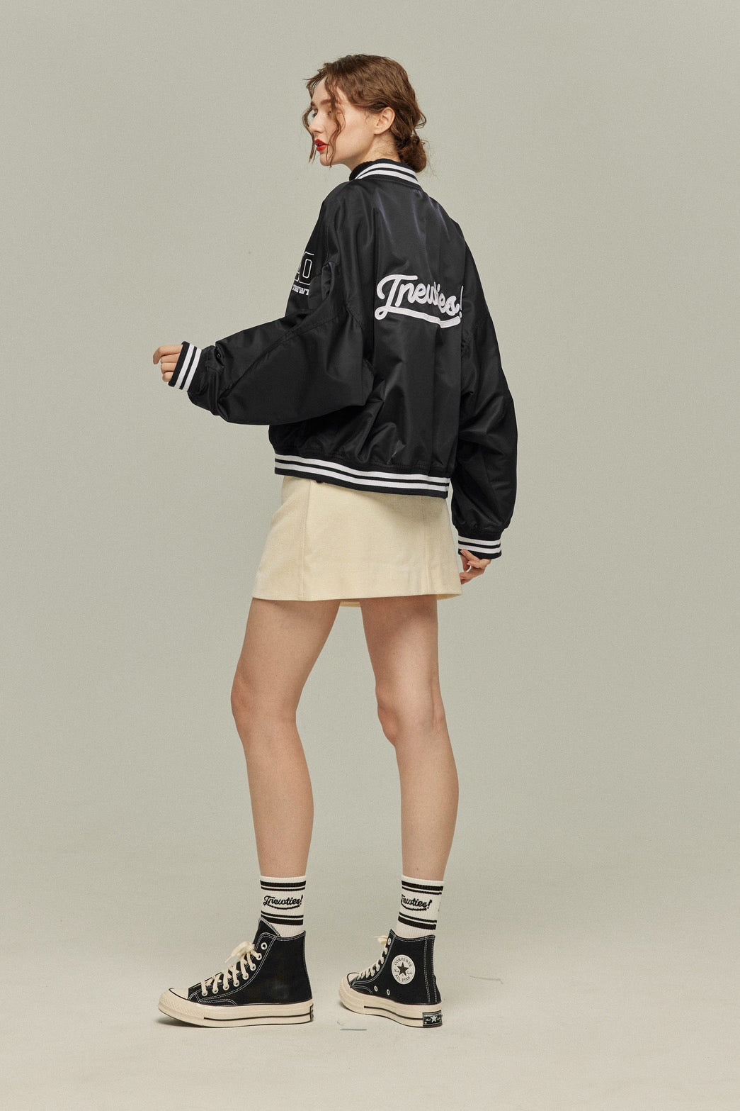 <tc>《예약한 건 일등석》 20S 스타디움 재킷 (스타점퍼)-Black</tc>