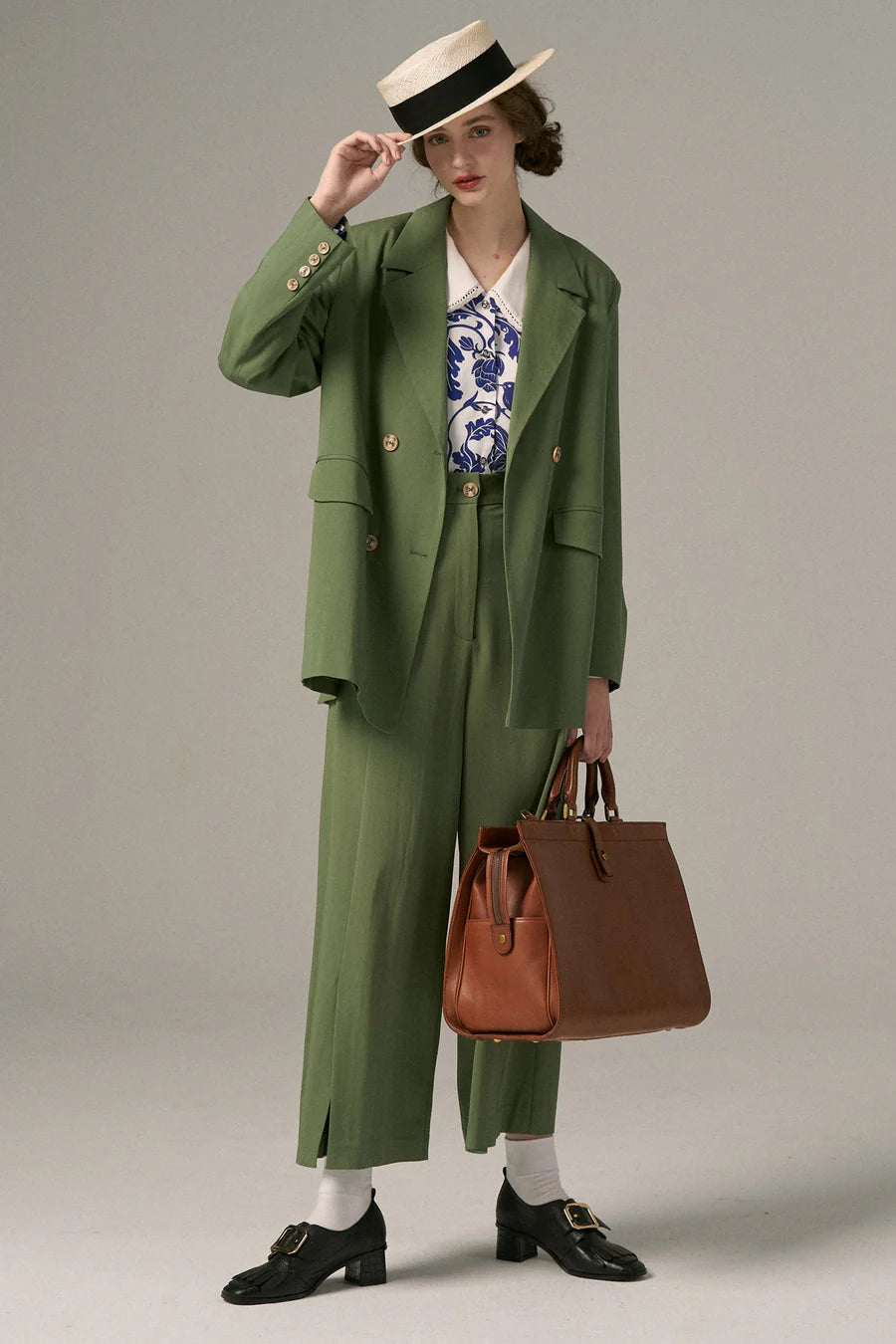 《Draw a map with tree branches》Double button jacket-Light green