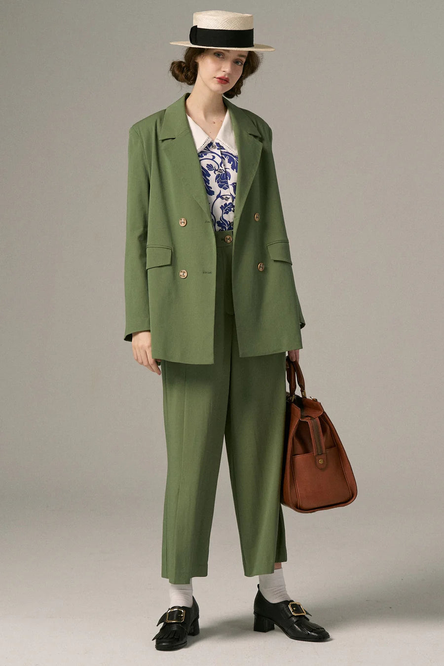 《Draw a map with tree branches》Double button jacket-Light green
