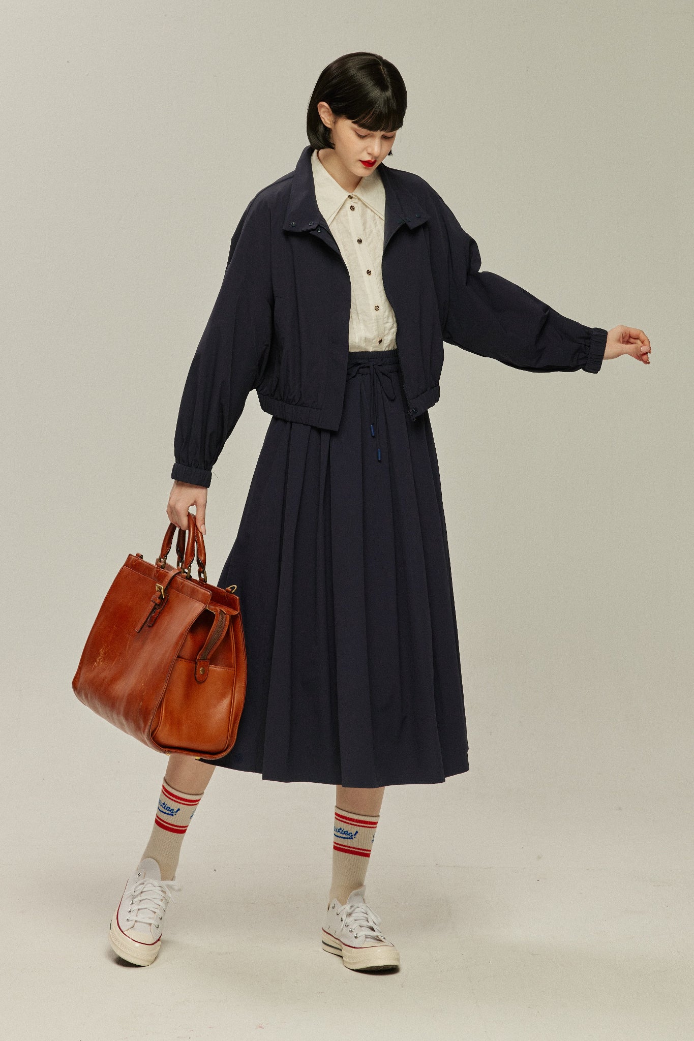 《底に沈んでいく果粒》ハイウエストドローストリングスカート-Navy