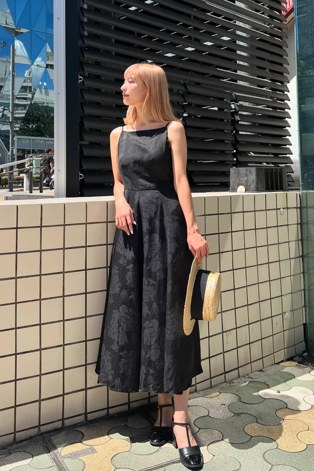 《麻婆豆腐が食べたい》バックオープンハイウエストワンピース-Black