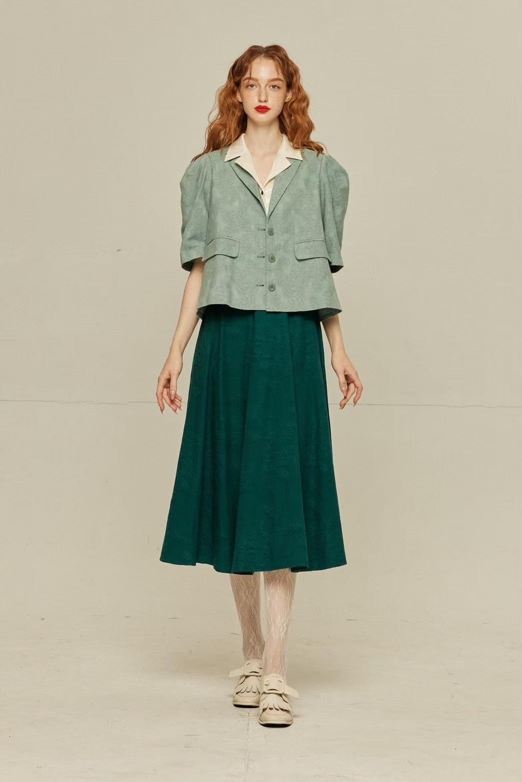 キリンにパンを食べさせて》クラシカルパターンスカート-Green – Tnewties