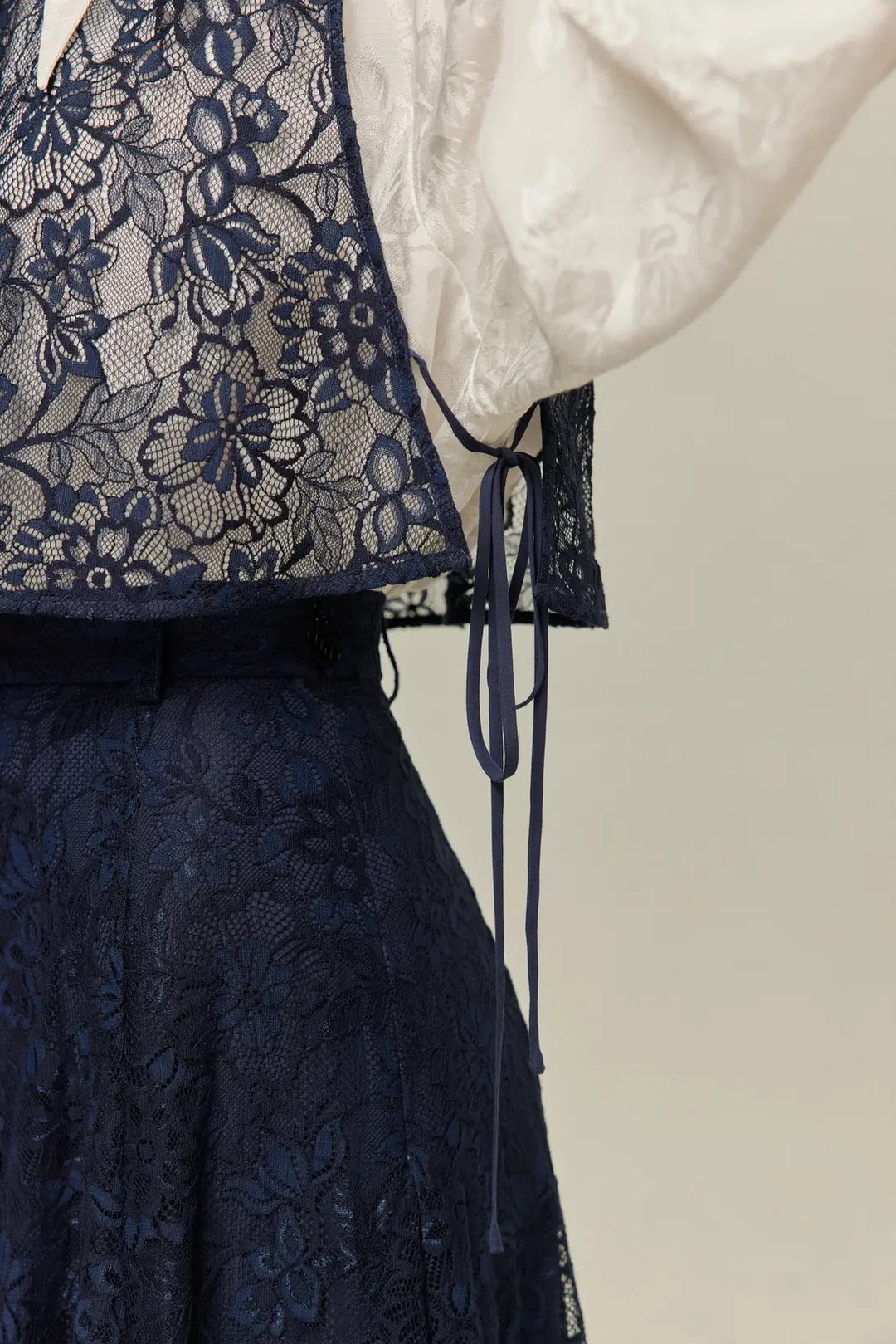 100年も前からある》チャイナバックルスリーブレストップス-Navy