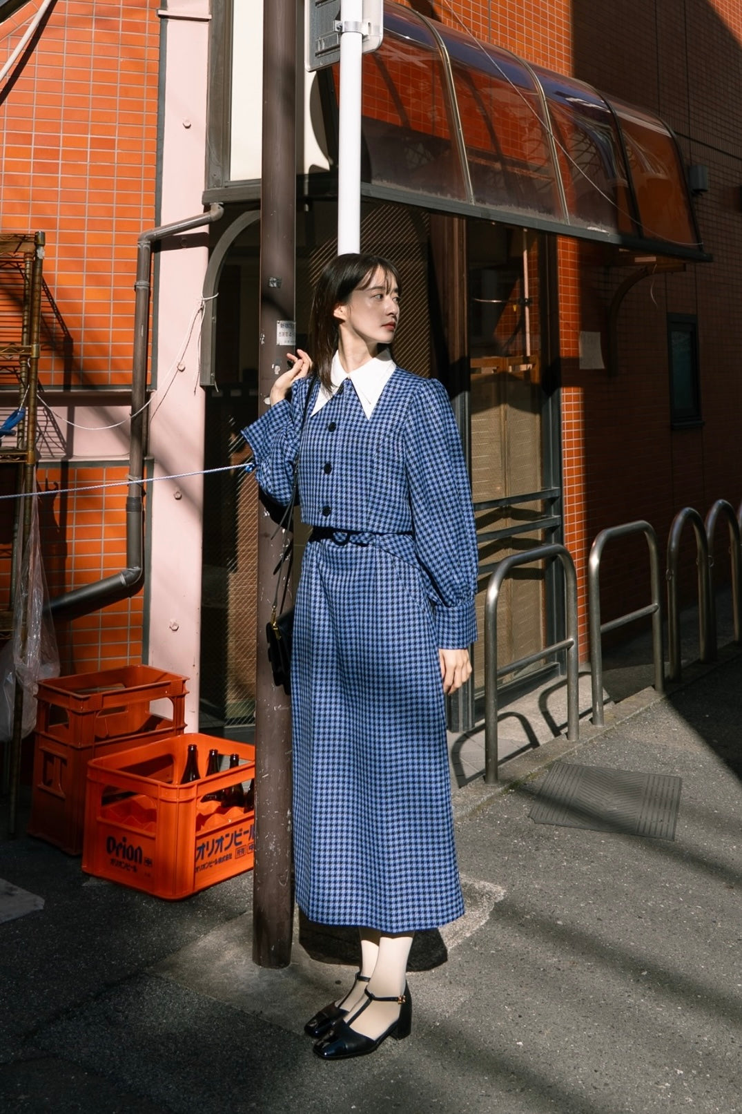 《缶切りが行方不明》2wayチェッククロップドトップス-Blue 着用例 164cm
      トップスM、ボトムスS着用