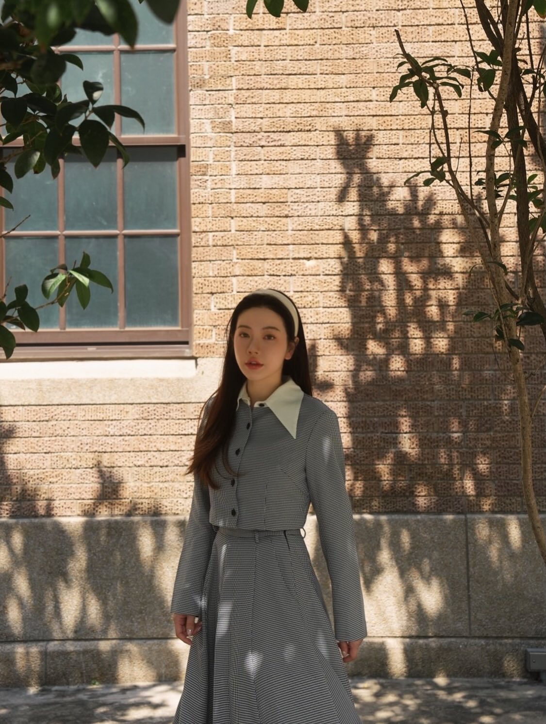 《つい一口食べちゃいました》ハイウエストサーキュラースカート-Houndstooth check 着用例 156cm
      トップスS、ボトムスS着用