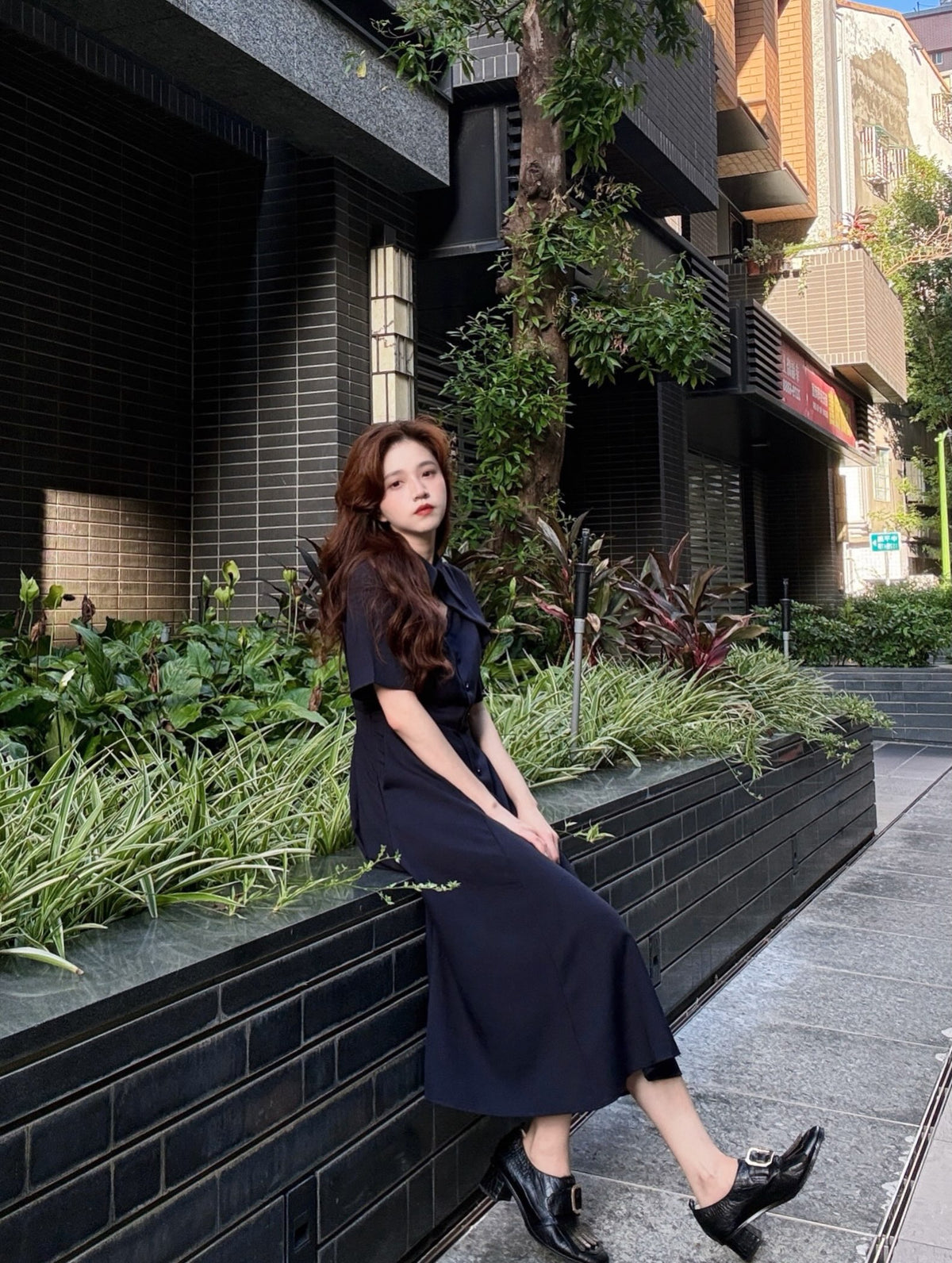 《魔法を一振りして》クラシカルシャツドレス-Navy 着用例 159cm
      ドレスS着用