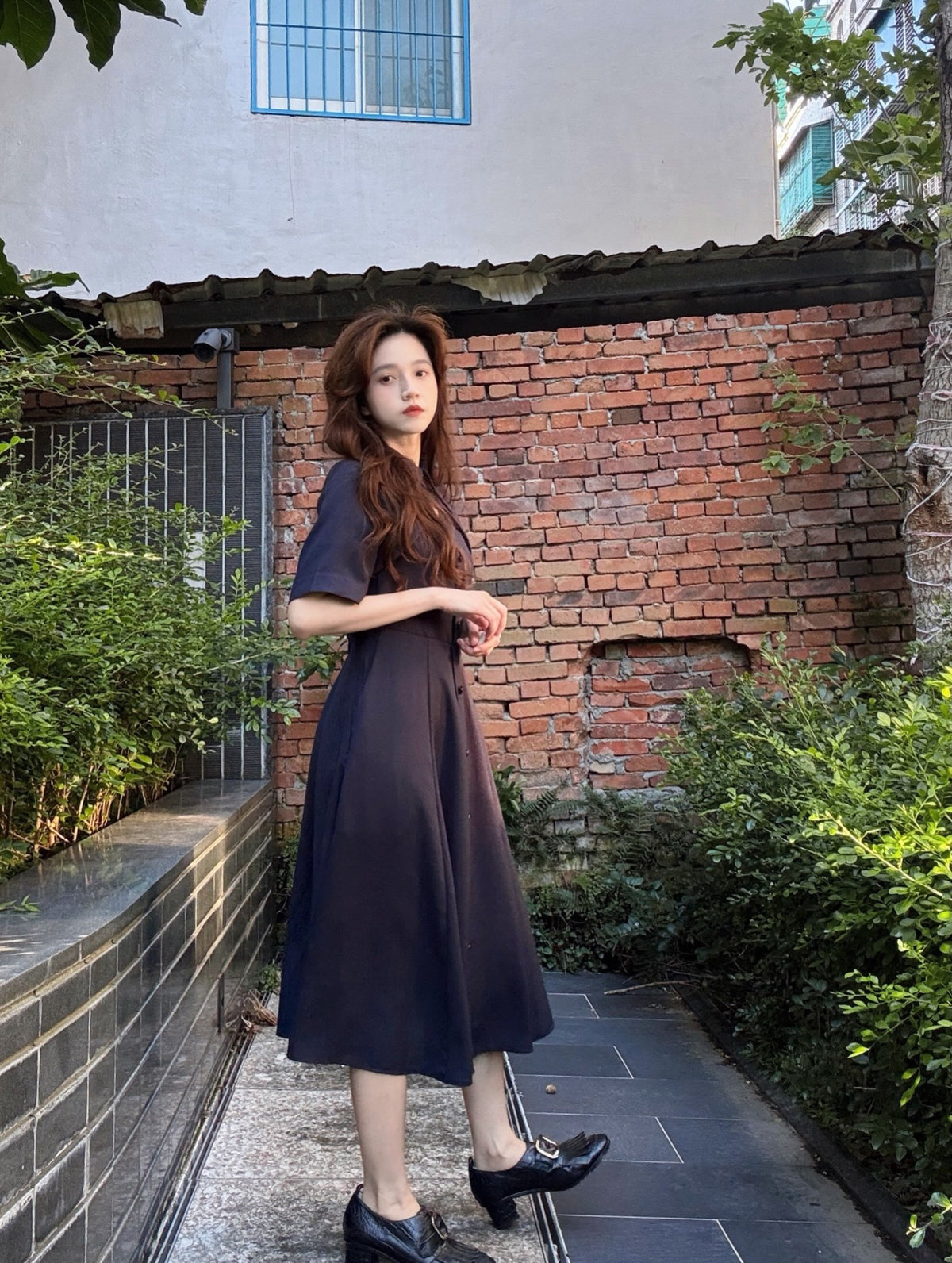 《魔法を一振りして》クラシカルシャツドレス-Navy 着用例 159cm
      ドレスS着用