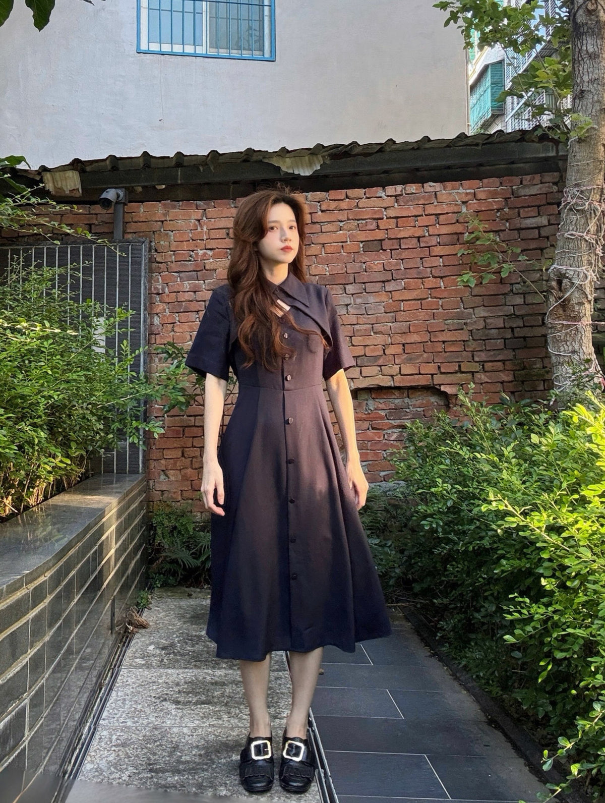《魔法を一振りして》クラシカルシャツドレス-Navy 着用例 159cm
      ドレスS着用