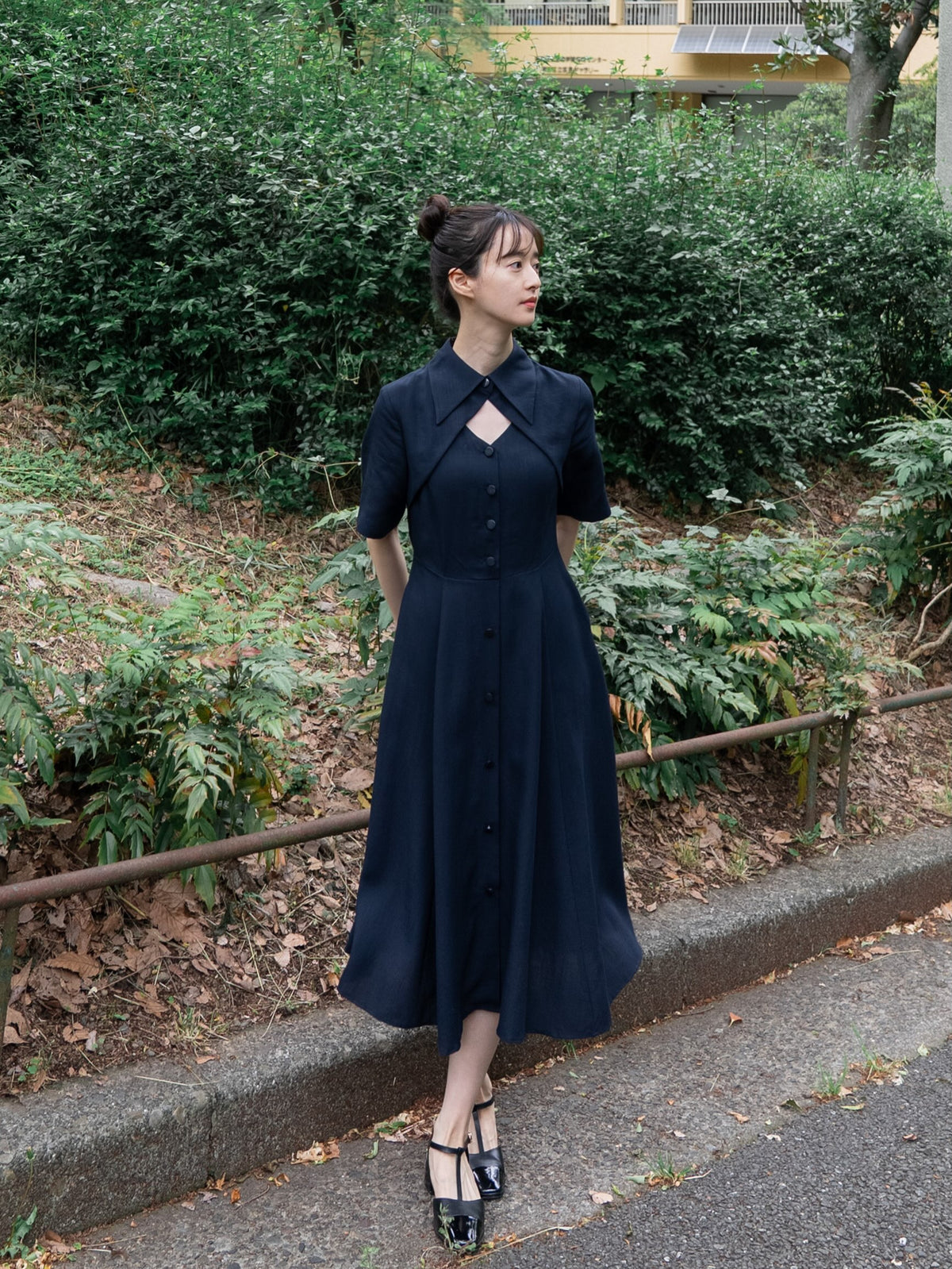 《魔法を一振りして》クラシカルシャツドレス-Navy 着用例 164cm
      ドレスS着用