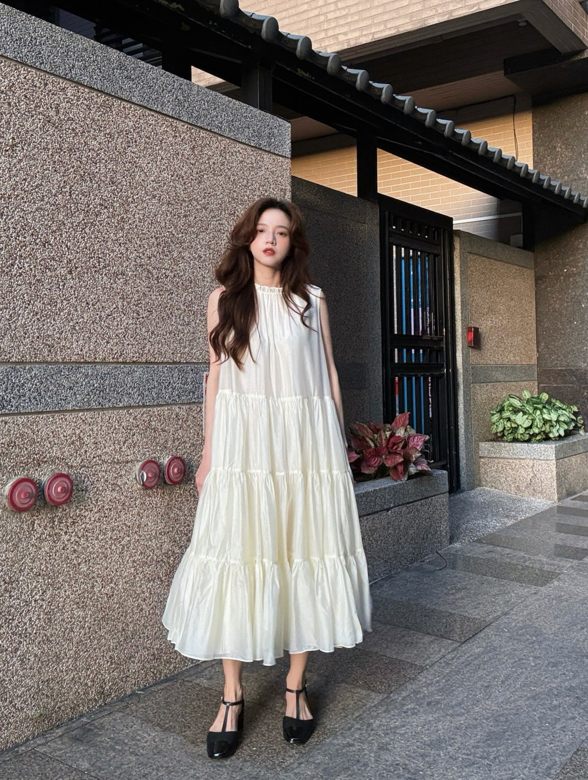 《술취한 오드리》 티어드 개더 원피스-Ivory 着用例 159cm
      ドレスS着用
