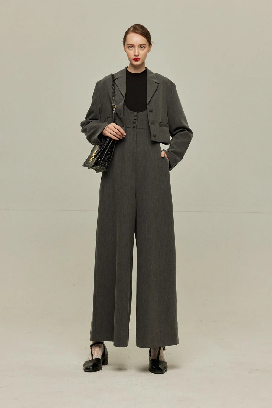 完売品　tnewties メニュー表で顔を隠している 2025年最新】メニュー表で顔を隠してるの人気アイテム - メルカリ