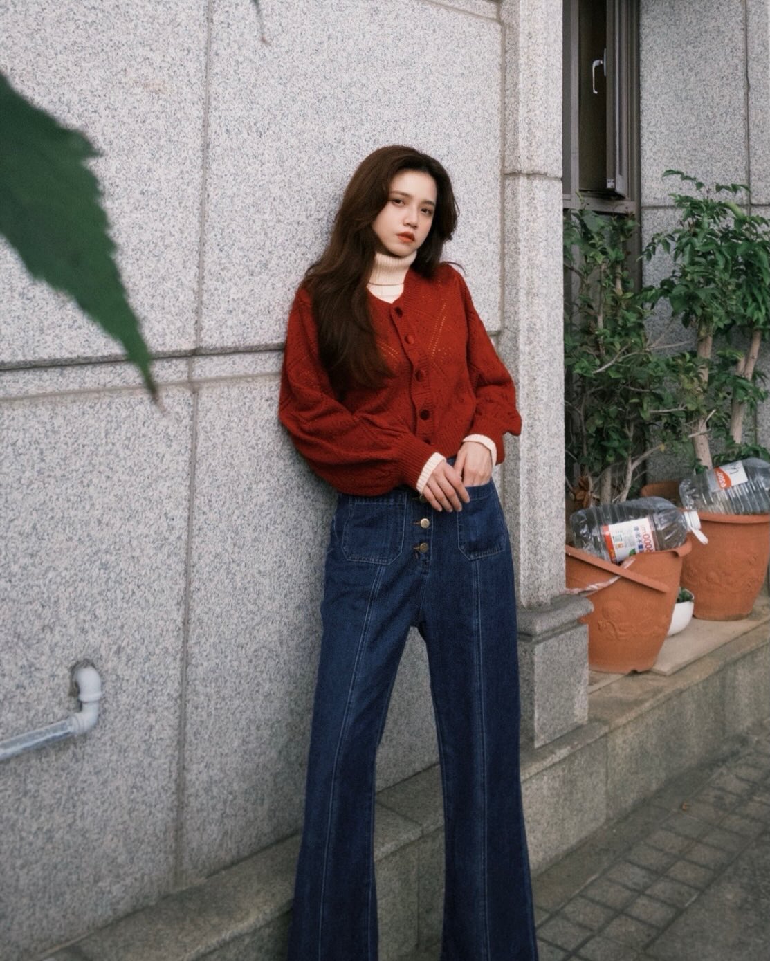 《Annie singing while taking a bath》 Front button high waist denim pants - Navy 着用例 159cm
      トップスS、ボトムスXS着用