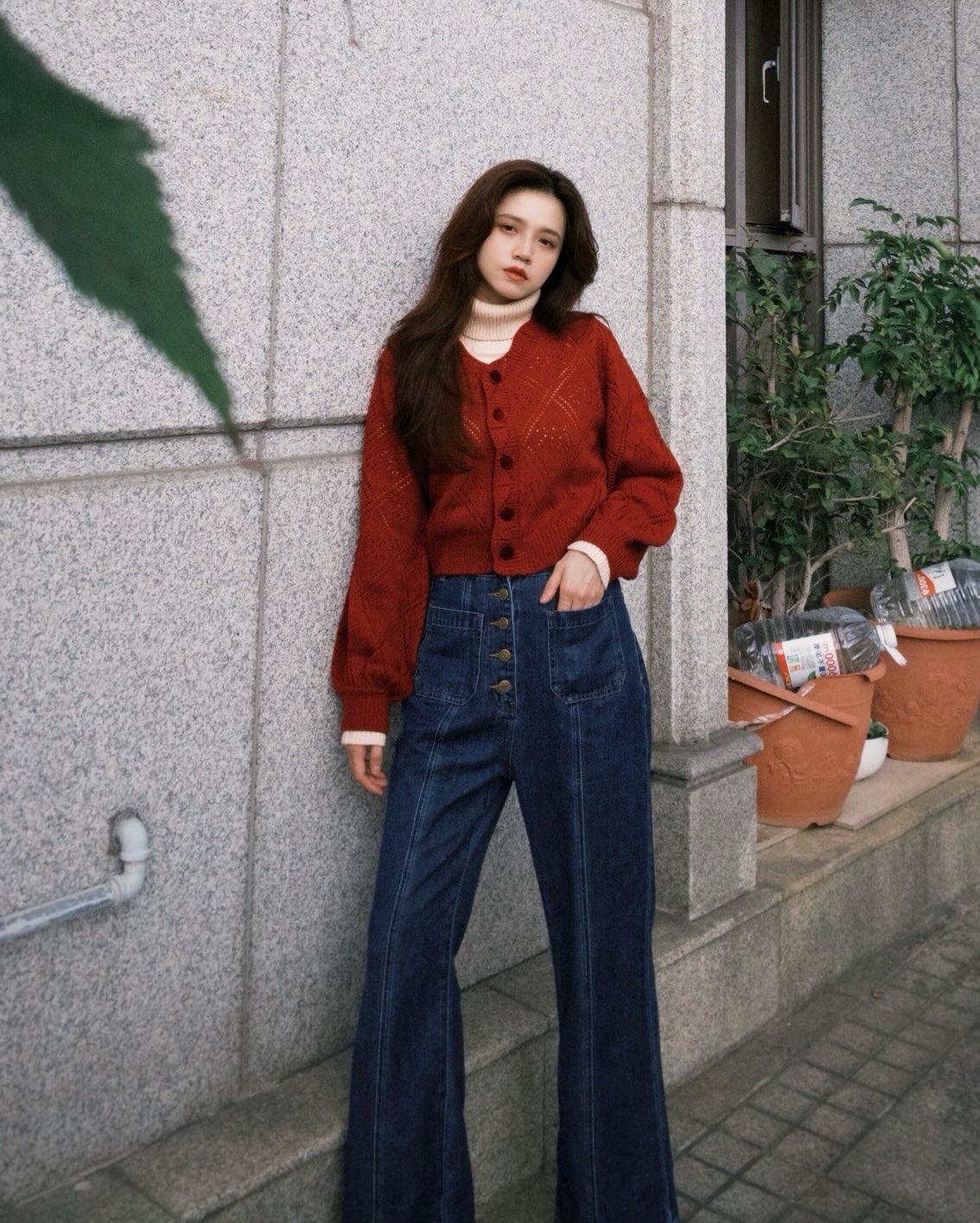 《Annie singing while taking a bath》 Front button high waist denim pants - Navy 着用例 159cm
      トップスS、ボトムスXS着用