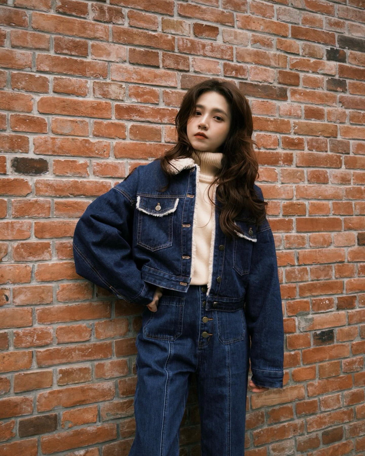 《Annie singing while taking a bath》 Front button high waist denim pants - Navy 着用例 159cm
      アウターM、セーターS、ボトムスXS着用
