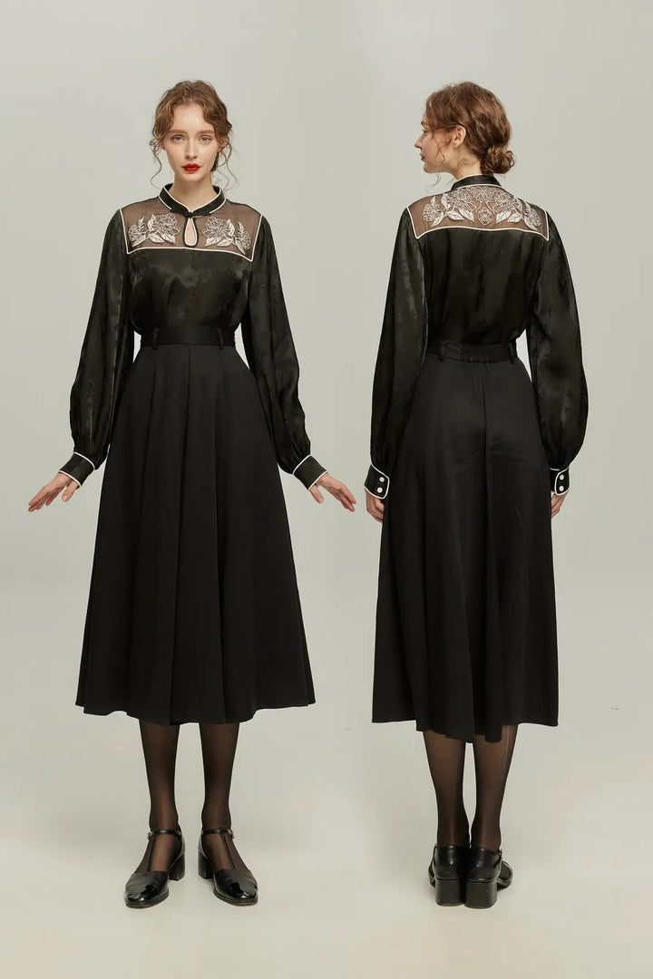 手相を見せてみて》オリジナル刺繍シノワズリブラウス-Black – Tnewties