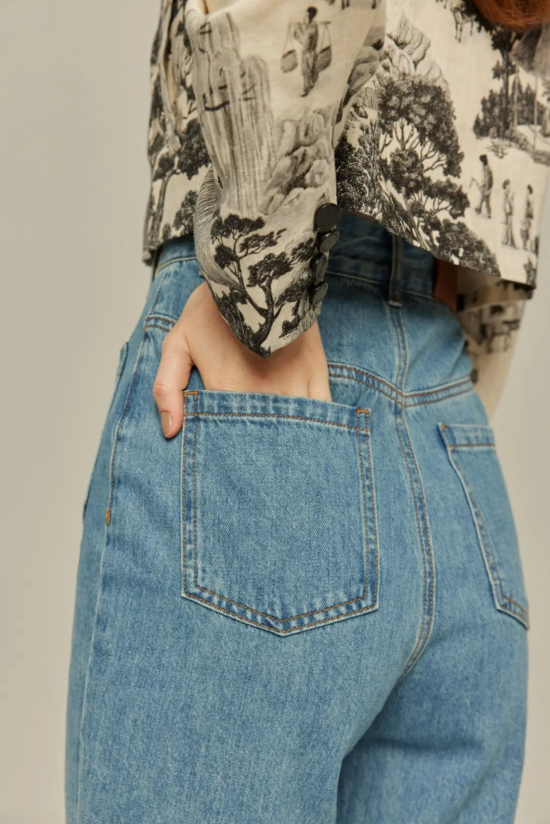 《Annie singing while taking a bath》 High waist front button denim pants-Blue