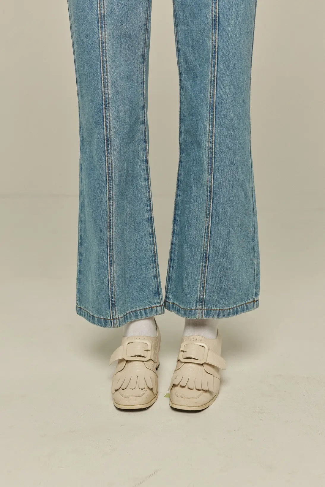 《Annie singing while taking a bath》 High waist front button denim pants-Blue