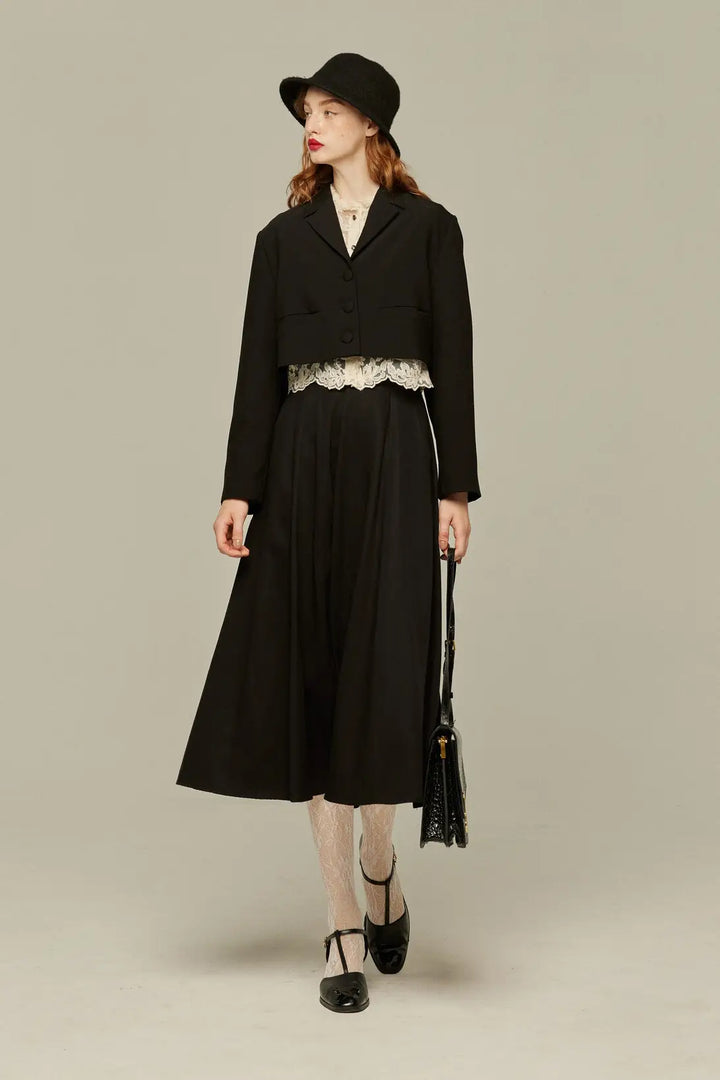 tnewties 枕の下に隠したラッキーチャーム　クロップドジャケット ブラック 枕の下に隠したラッキーチャーム》クロップドジャケット-Black – Tnewties