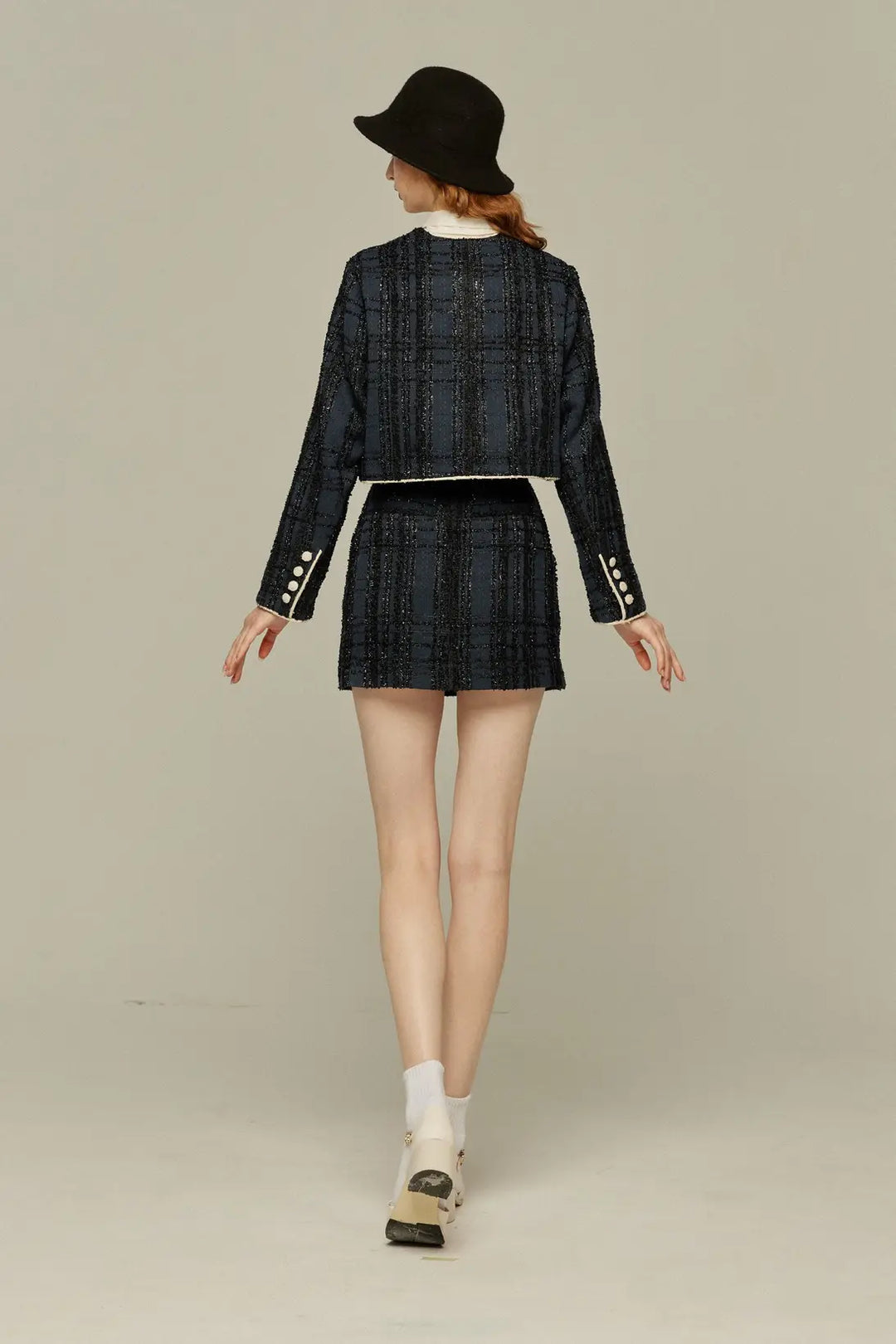 予約したのはファーストクラス》クロップドラメジャケット-Navy – Tnewties