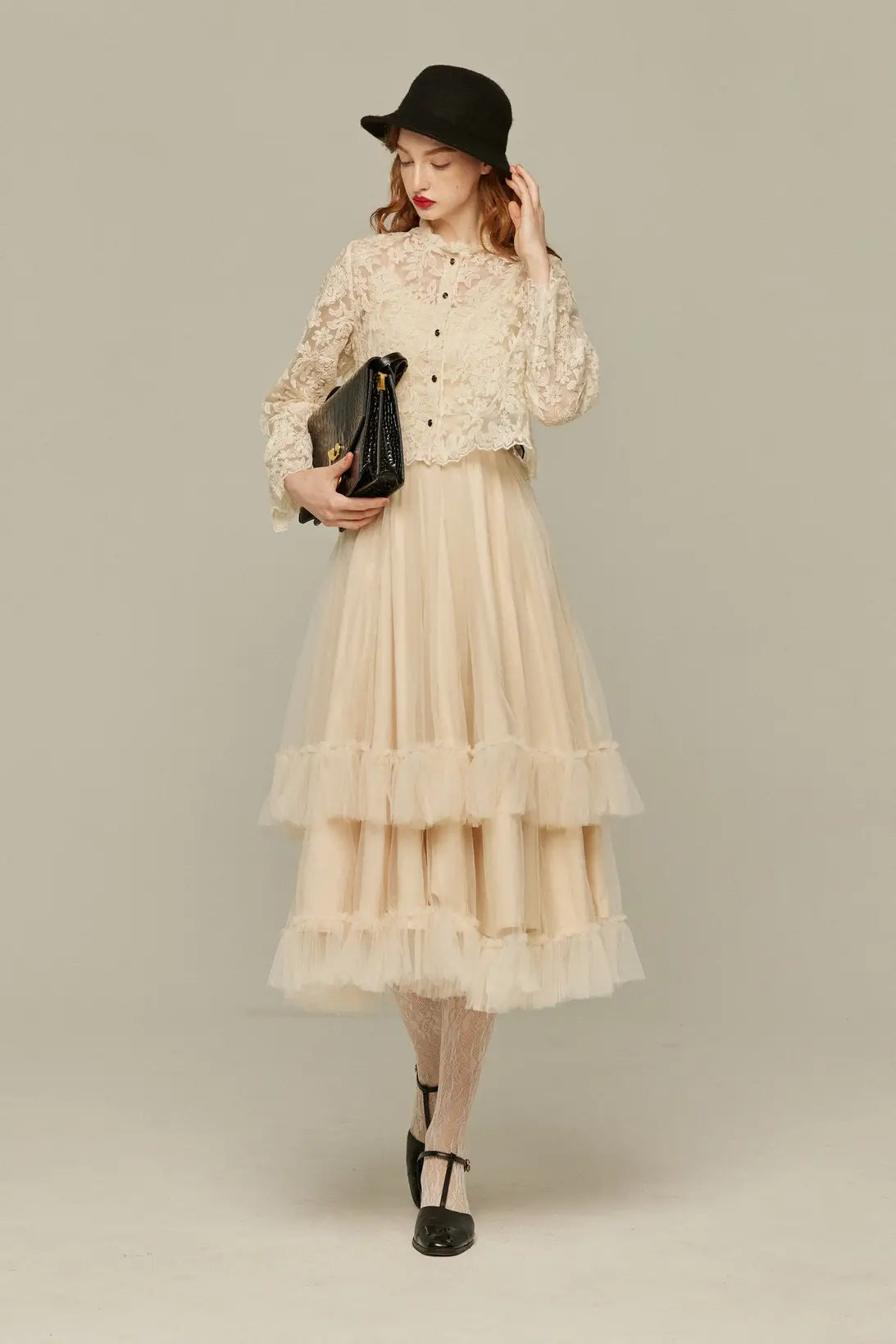 《Actually, I am 300 years old》 Tulle ruffle high waist flare skirt-Cream