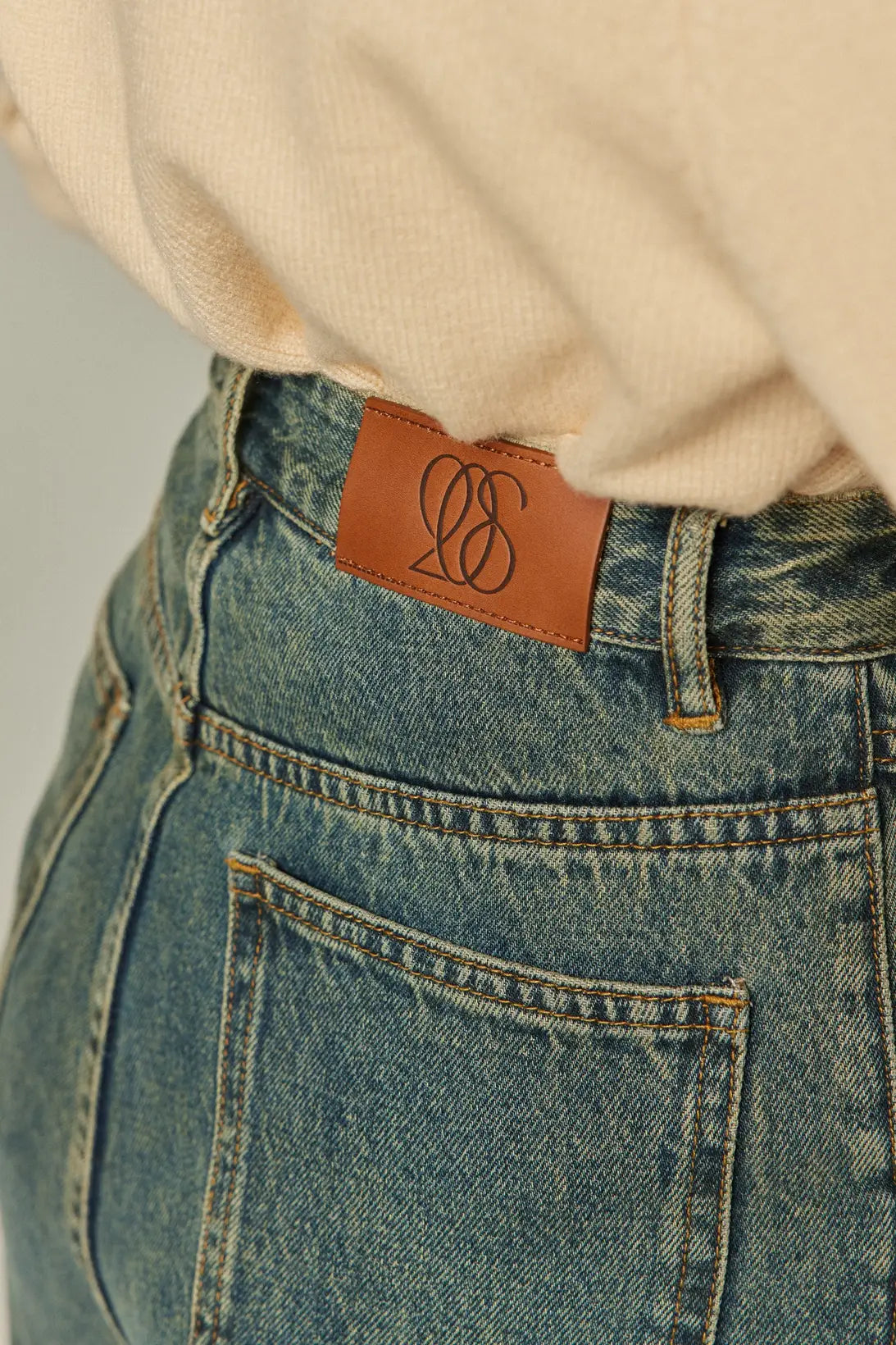 《Watching a soccer match》 High waist straight denim pants-Blue