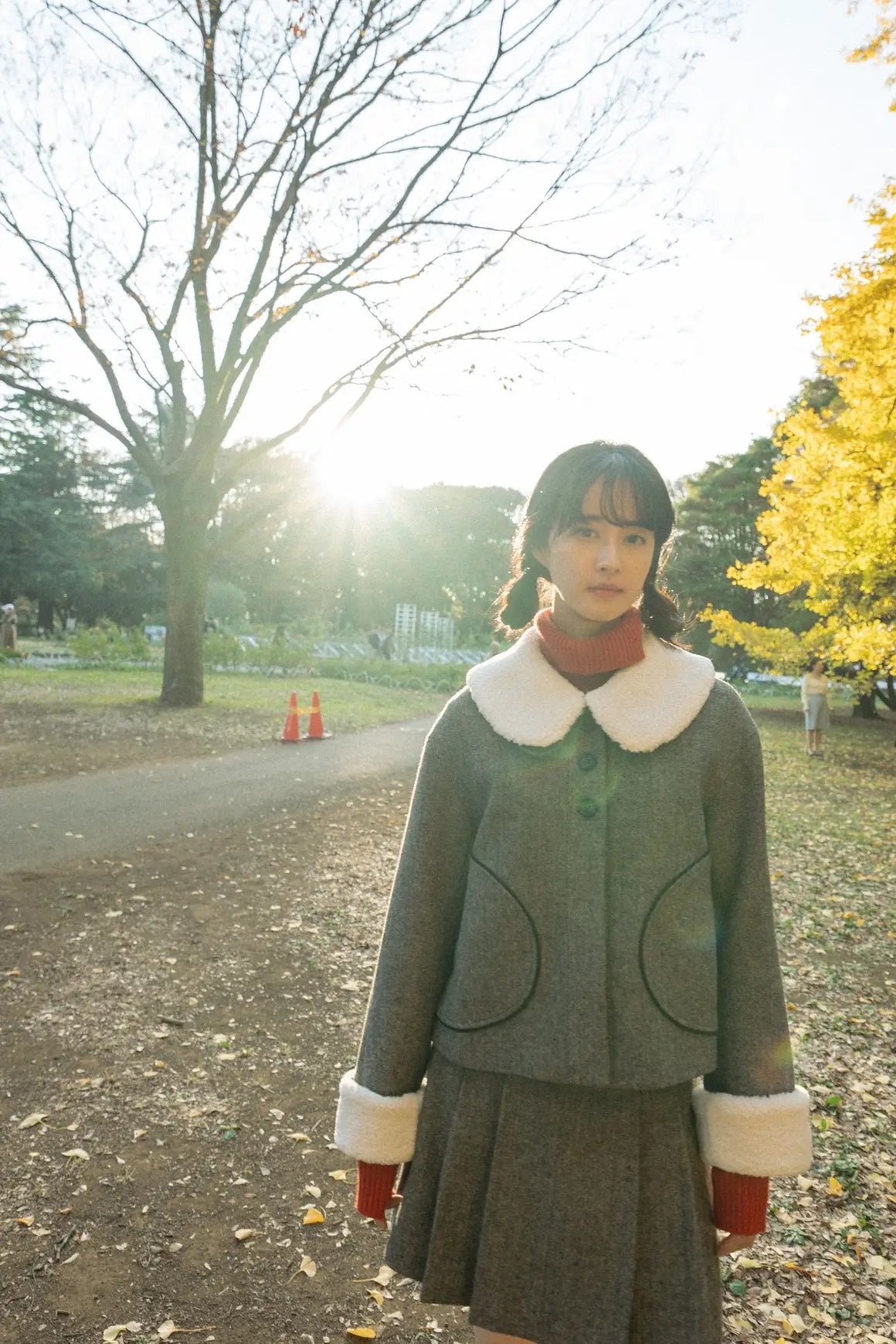 《I picked up a bag full of pine cones》 2way wool blend jacket - Gray