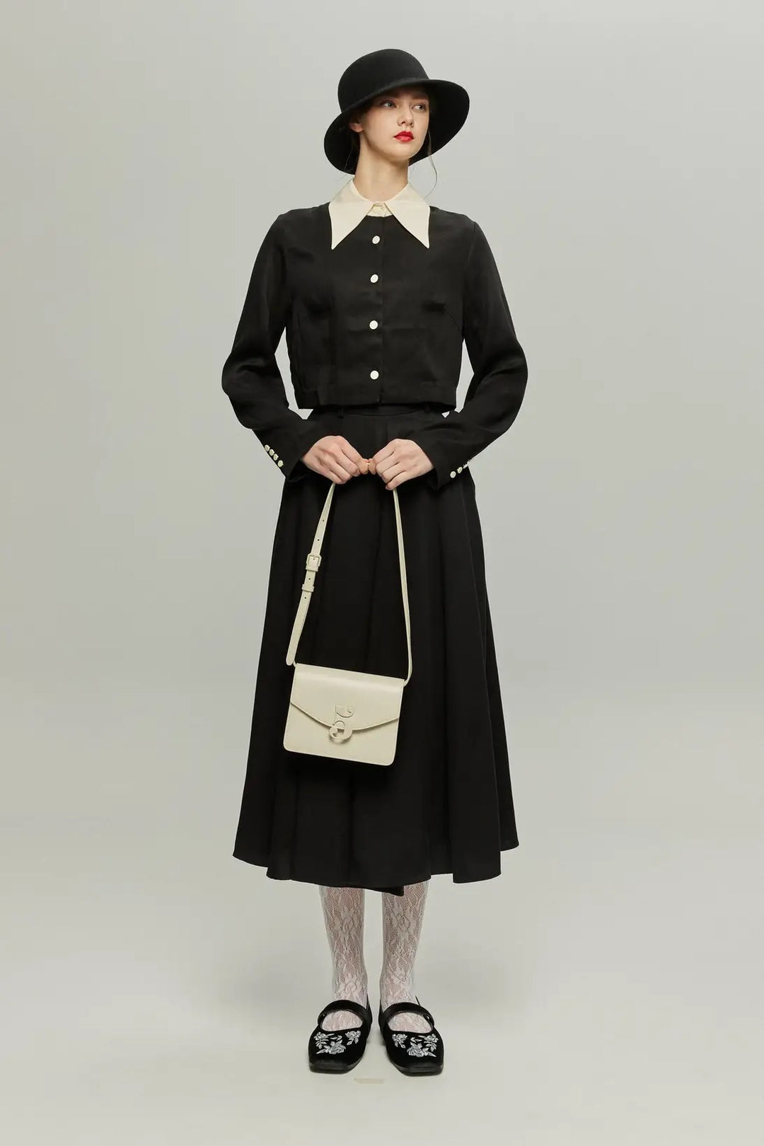 つい一口食べちゃいました》ハイウエストサーキュラースカート-Black