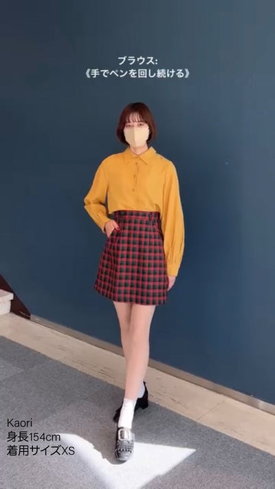 《手でペンを回し続ける》リヨセルリネンブラウス-Yellow