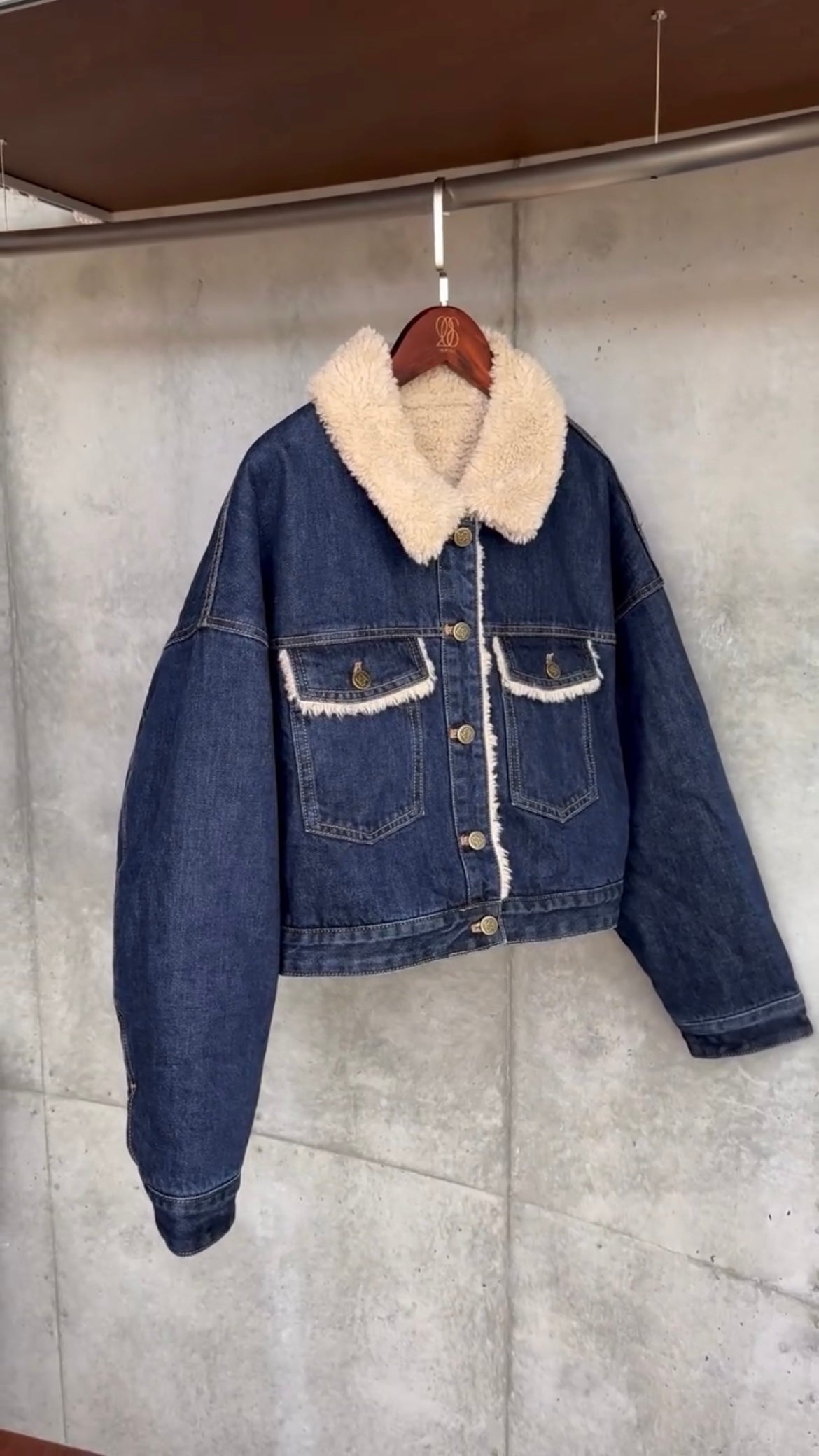 《犬のバルーンアート》ボアデニムジャケット-Navy