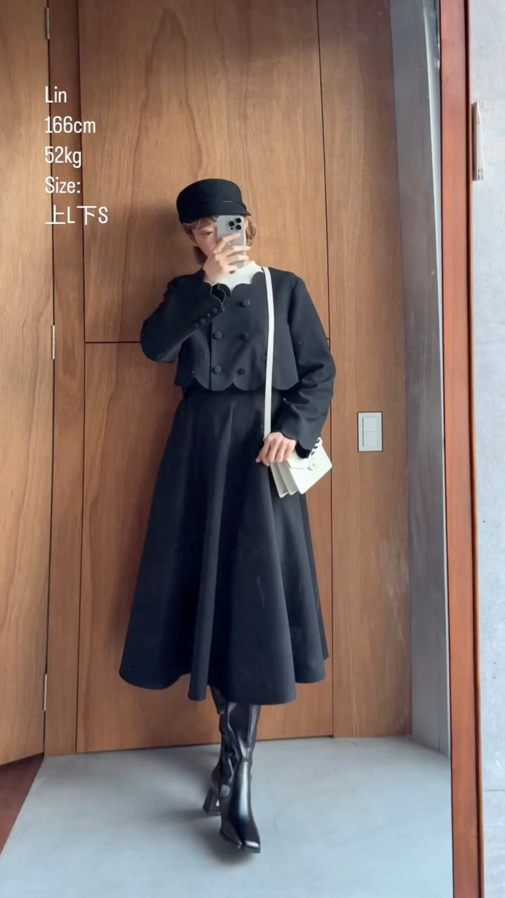 《Antique Auction》Scallop Design Crop Tops-Black