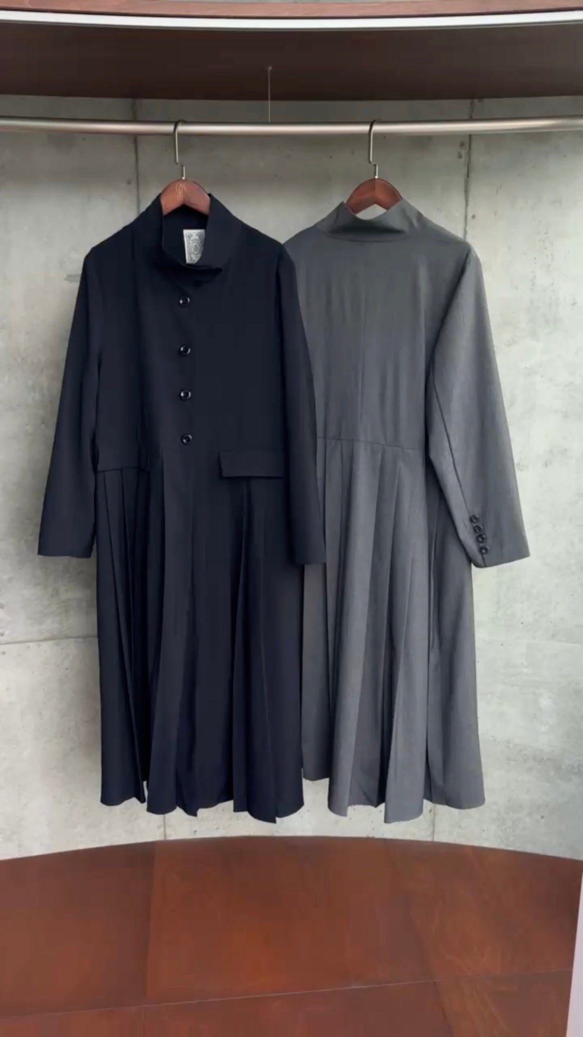 OUTER – Tnewties