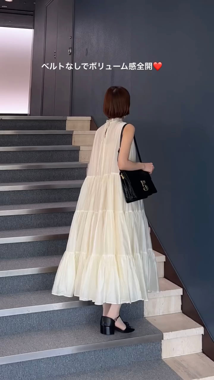 《酔っ払ったオードリー》ティアードギャザーワンピース-Ivory