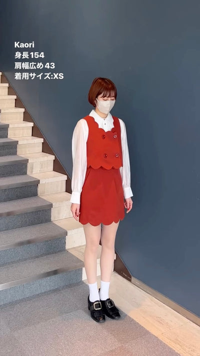 《そばかすができた》スカラップデザインショートスカート-Orange red