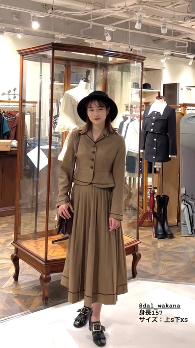 《うちで晩御飯食べていきなよ》ペプラムジャケット-Brown