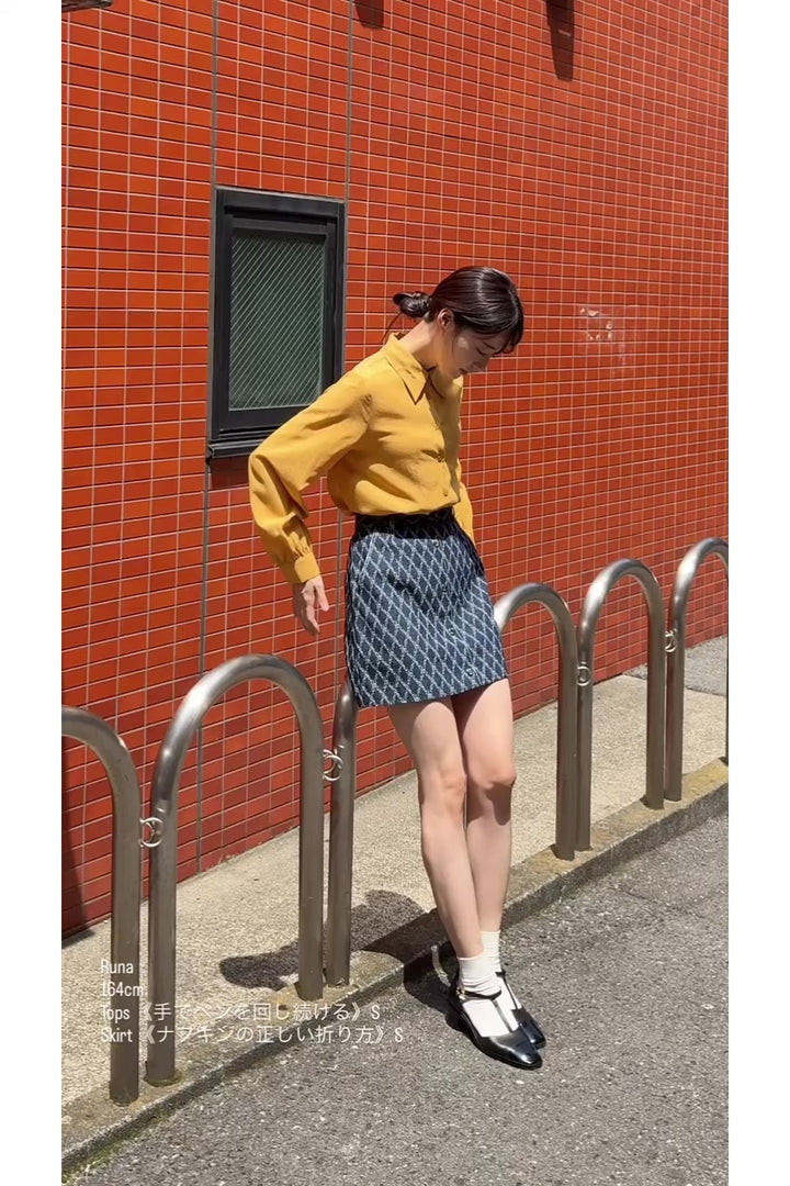 《ナプキンの正しい折り方》格子柄デニムスカート-Navy